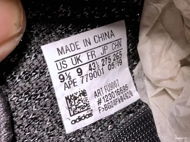 - Static Boost V2 Yeezy Black FU9007 350 (Reflective) Adidas 0518
